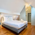 Gares - Duplex Avec Parking *