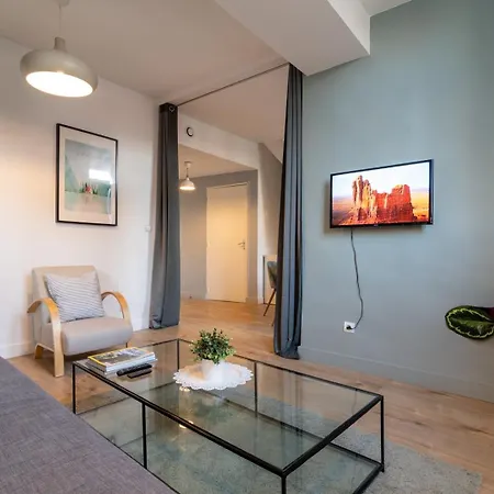 Gares - Duplex Avec Parking