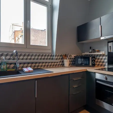 Apartment Gares - Duplex Avec Parking *