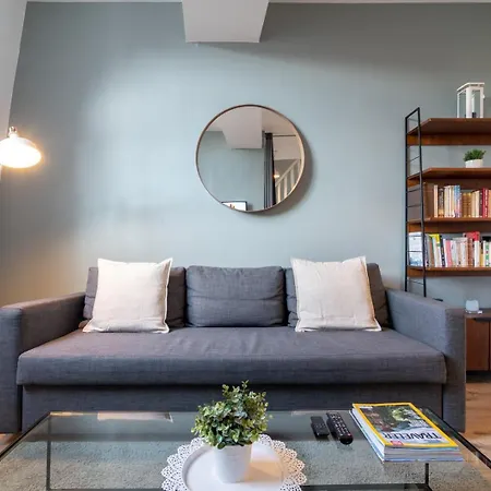 Gares - Duplex Avec Parking Apartment *