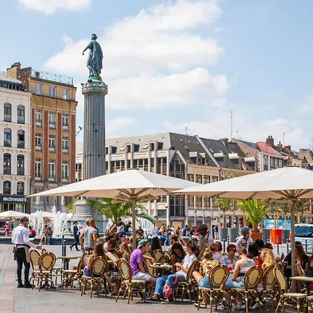Gares - Duplex Avec Parking * Lille
