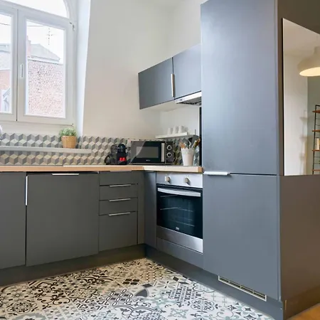 Gares - Duplex Avec Parking * Lille